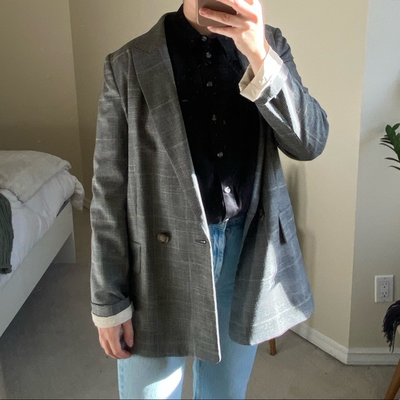H&M Blazer - Picture 2 of 5